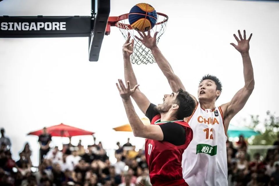 FIBA三篮官方晒精彩瞬间：这里是禁飞区，吴星锐献上空中封盖的简单介绍