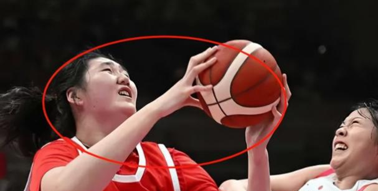 仅出战10分三战最少！张子宇12+4早早打卡宫鲁鸣保护她为淘汰赛