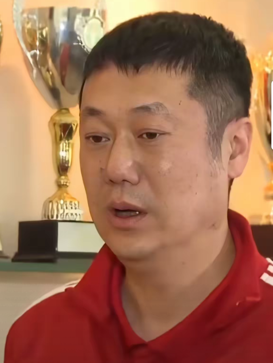赖亚文:中国男排与世界强队仍有明显差距将继续改革